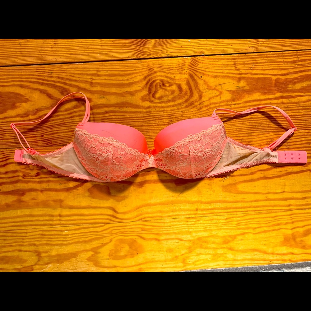 Victoria secrets bra